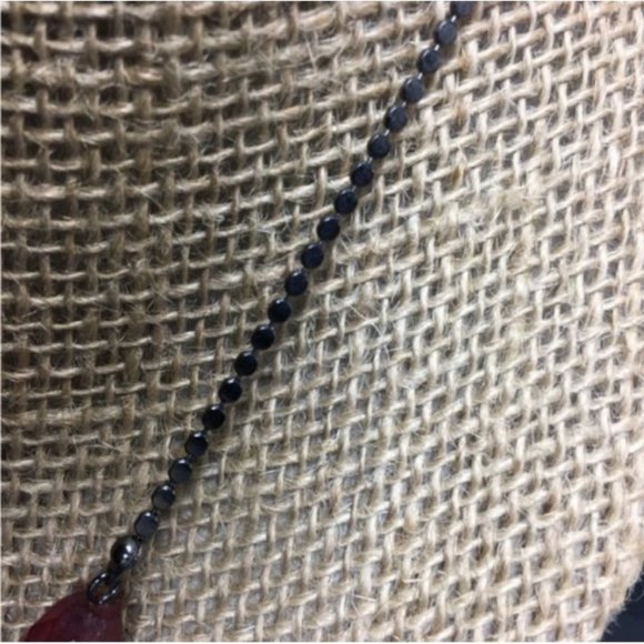 Anne Klein Y Drop Necklace Raspberry Red Black Faceted Gunmetal Silver Retro - Picture 5 of 9